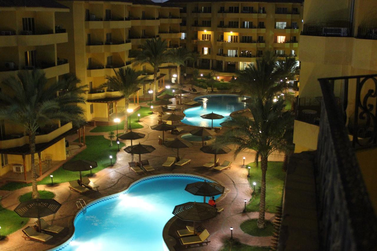 Pool View Apartment At British Resort - Unit 02 Hurghada Exterior foto
