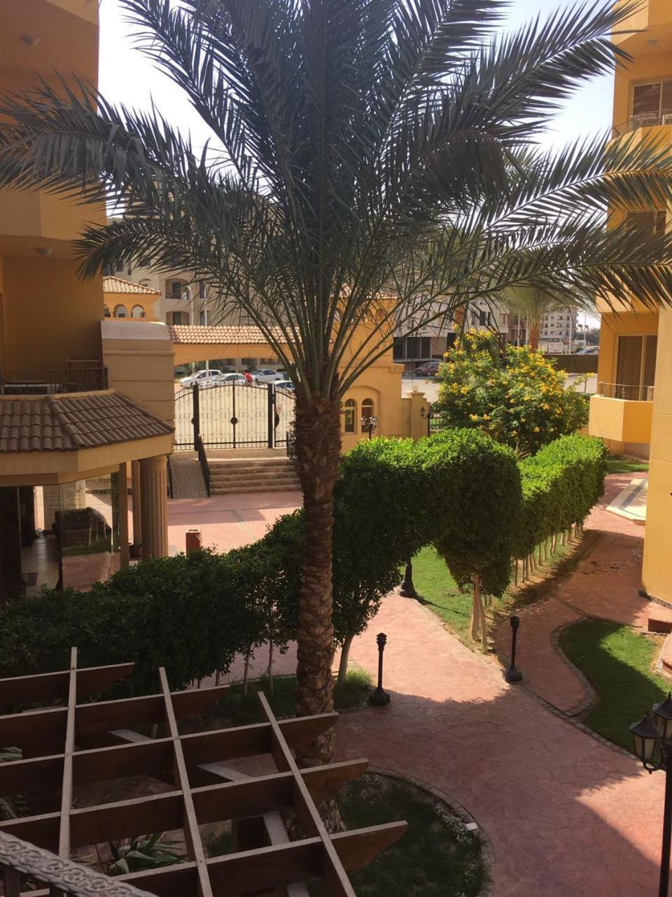 Pool View Apartment At British Resort - Unit 02 Hurghada Exterior foto